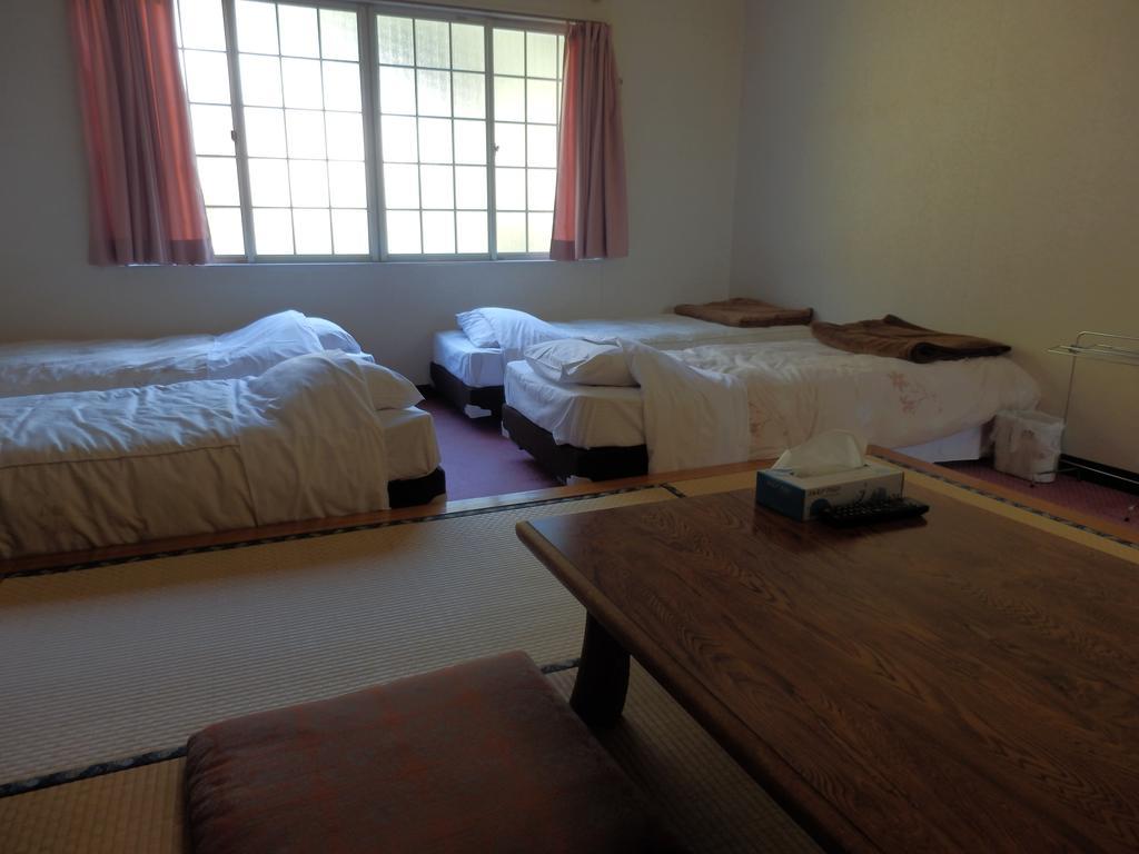 Hotel Izumi à Izu  Extérieur photo