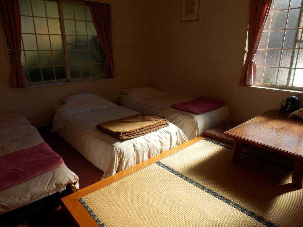 Hotel Izumi à Izu  Extérieur photo
